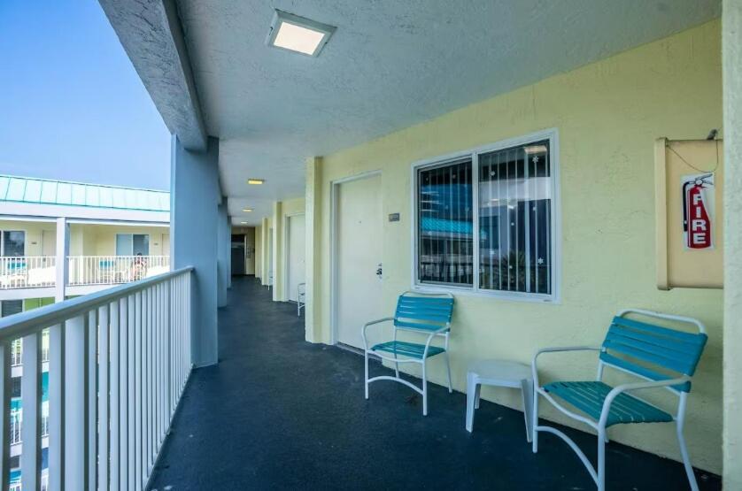 Ocean View Condo - Steps To Beach - Ace Location شاطئ كليرووتر المظهر الخارجي الصورة