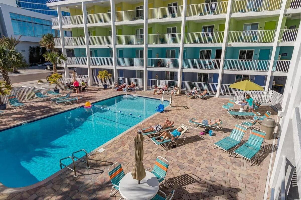 Ocean View Condo - Steps To Beach - Ace Location شاطئ كليرووتر المظهر الخارجي الصورة